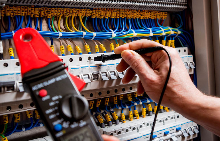 Electrical fault finding with multimeter Cape Town