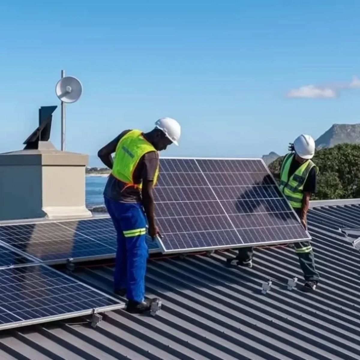 Solar panel installation on a Cape Town rooftop